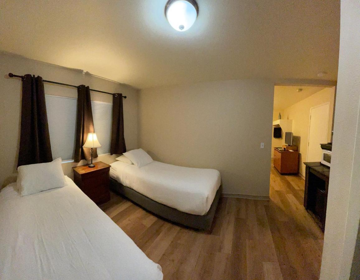 Indian Creek Lodge Douglas City Buitenkant foto