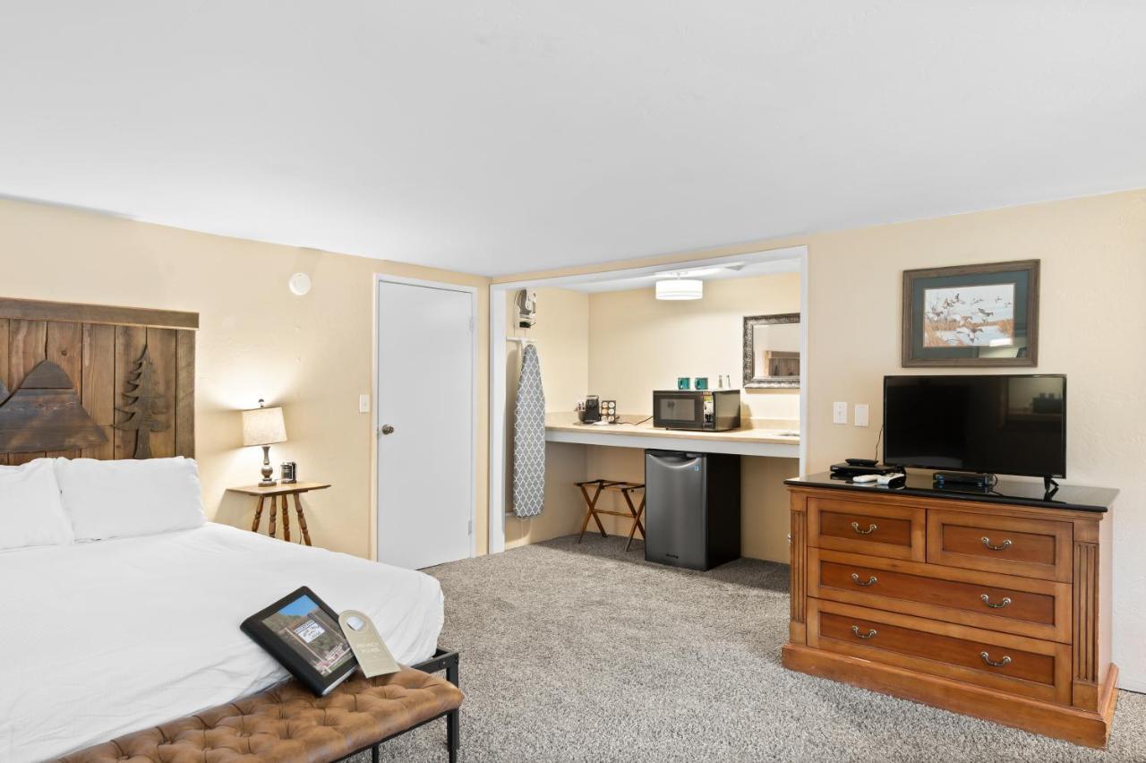 Indian Creek Lodge Douglas City Buitenkant foto