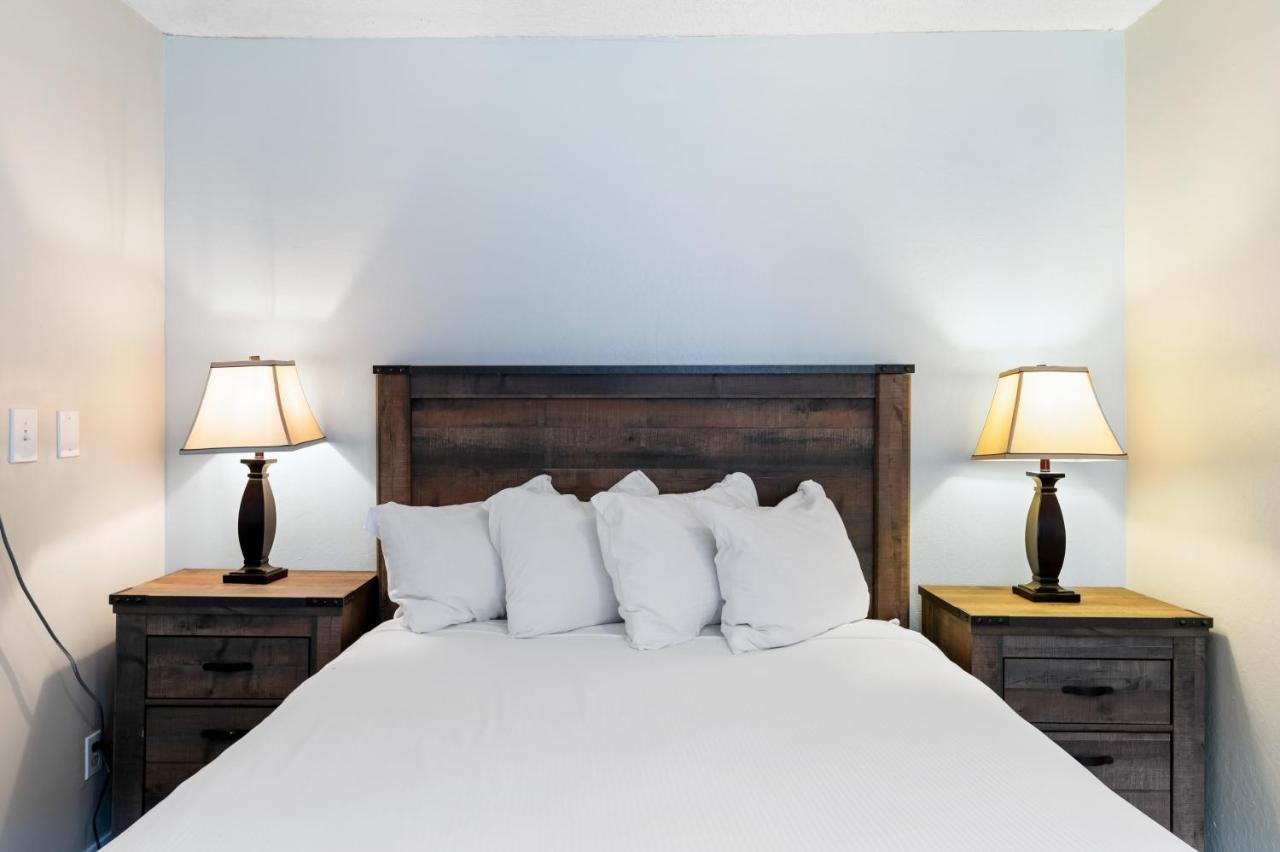 Indian Creek Lodge Douglas City Buitenkant foto